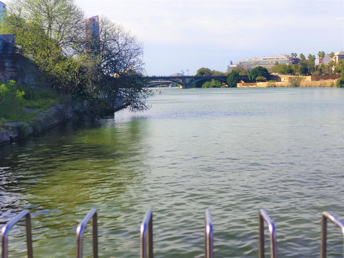 Apartmán Vive Triana Sevilla Exteriér fotografie